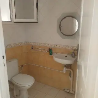 Vaste appartement S+3 de 141 m² en résidence gardée avec ascenseur — photo 4