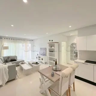Appartement S+2 vue mer à 50 m de la plage, Corniche de Hergla