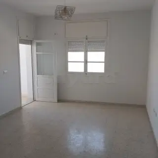 Appartement S+2 avec balcon et parking privé au centre d'Akouda — photo 2