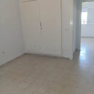 Appartement S+2 avec balcon et parking privé au centre d'Akouda — photo 4