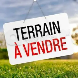 Terrain constructible R+6 de 6000 m² sur double voie à Riadh Andalous