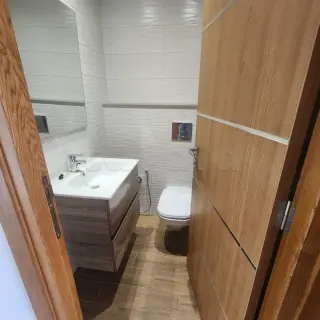 Appartement haut standing de trois chambres avec terrasse à Borj Cedria — photo 3