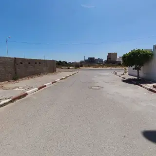 Terrain de 338 m² en front de mer avec accès direct à la plage, Borj Cedria — photo 3