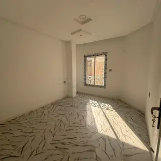 Appartement S+3 rénové de 160 m² au centre-ville de Tunis — photo 4