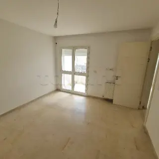 Appartement S+3 de 143 m² avec titre bleu à El Mourouj 6 — photo 3