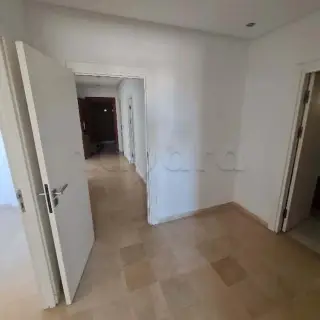 Appartement S+3 haut standing de 140 m² aux Jardins d'El Menzah — photo 4