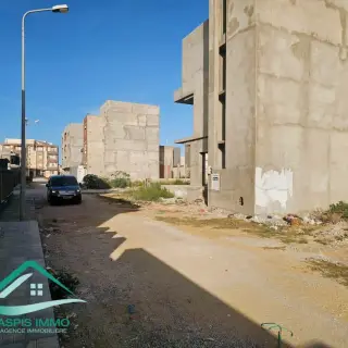Terrain de 242 m² à 500 m de la plage à Kélibia — photo 5