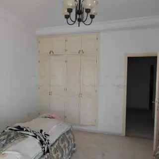 Villa de six pièces sur deux niveaux avec jardin à El Menzah 9 — photo 5
