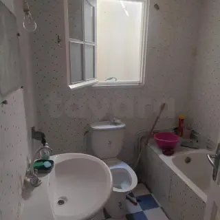 Maison sur deux niveaux avec dépôt et S+3, à 400 m de la plage — photo 3