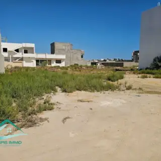 Terrain d'habitation de 203 m² près de la plage Mansourah — photo 2