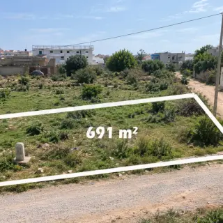 Terreno di 691 m² a Nabeul, vicino al centro città e alla spiaggia