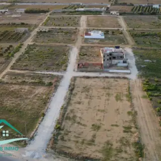 Terrain de 2 835 m² à quatre façades sur la route de ceinture de Kélibia — photo 4
