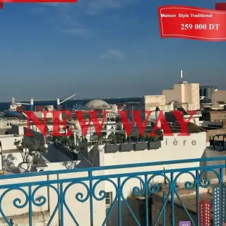 Maison de 250 m² bâtis avec patio et terrasse