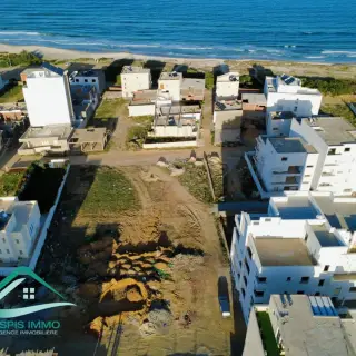 Terrain d'habitation de 193 m² à 100 mètres de la plage — photo 4