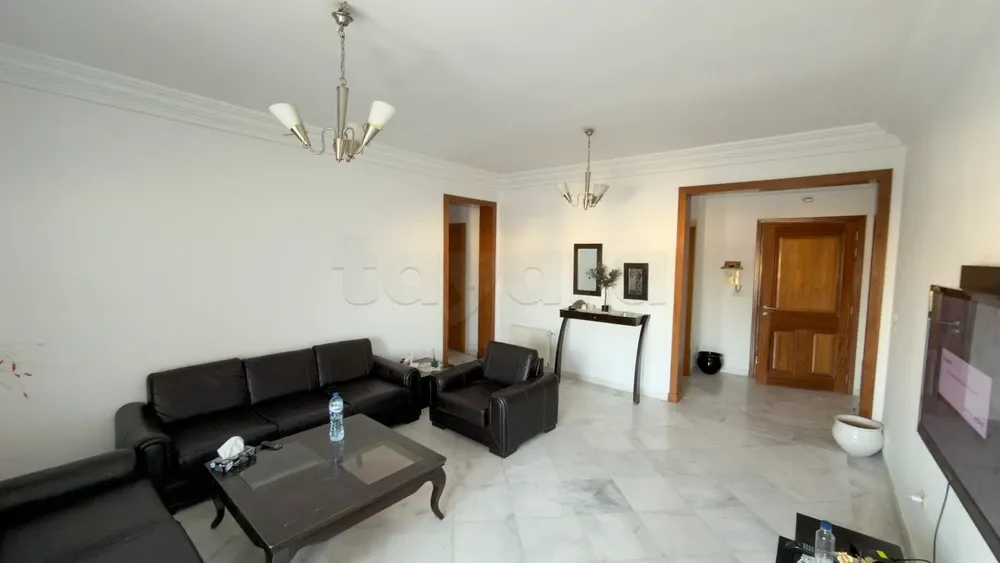Appartement S+3 de 124 m² avec ascenseur et parking — photo 1