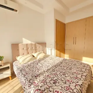 Appartement S+2 avec piscine collective en résidence sécurisée