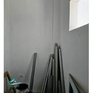 Local-garage de 200 m² sur la route de la plage — photo 4