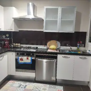 Appartement spacieux de trois chambres en résidence calme à La Soukra — photo 5