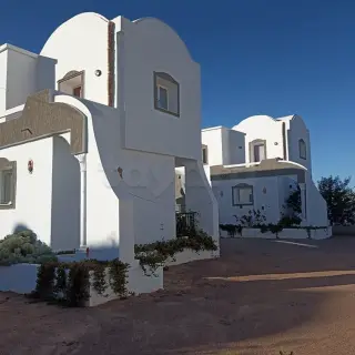 Two titled villas of 150 m² each on a 1885 m² plot in Midoun, Djerba
