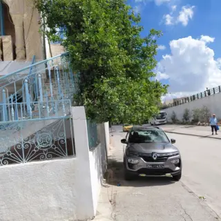 Duplex avec garage et studio au deuxième étage à Ettahrir Supérieur — photo 4