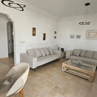 Appartement S+3 lumineux avec parking privatif à Ennasr 2 — photo 2