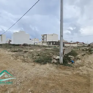 Terrain de 270 m² à 50 mètres de la plage, avec titre foncier — photo 2