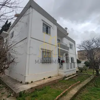 Villa avec deux appartements S+2 et un étage S+4 — photo 3