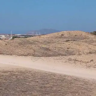 Terrain de 5 hectares pieds dans l’eau avec eau et électricité — photo 4