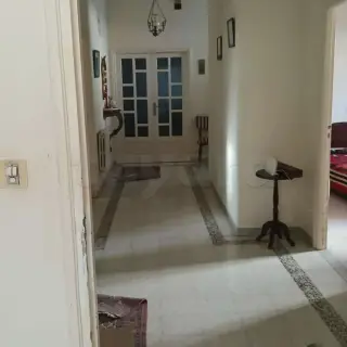 Villa sur terrain de 781 m², idéale pour activité commerciale — photo 2