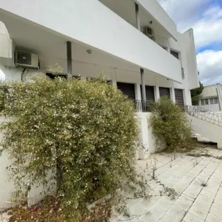 Villa sur deux niveaux avec jardin et chauffage central — photo 2