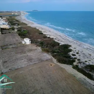 Terrain d’habitation 340 m² pieds dans l’eau à plage dherwa Kelibia — photo 5