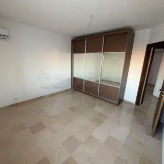 📍CITE EL GHAZELA : APPARTEMENT S+3 A LOUER — photo 3