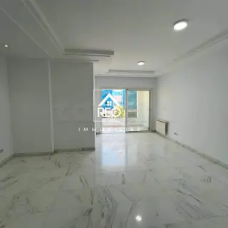 Spacieux appartement S+3 avec suite parentale au Lac 2, Tunis