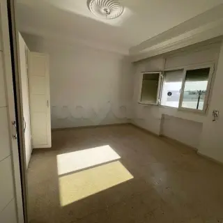 Appartement S+3 à louer, Cite Ennkhilet, Ariana