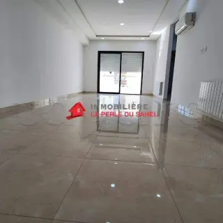 Appartement S+2 en location annuelle à Khzama Est