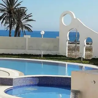 Appartement S+1 en rez-de-chaussée avec jardin privatif et vue mer à Madfoun, Hergla — photo 2