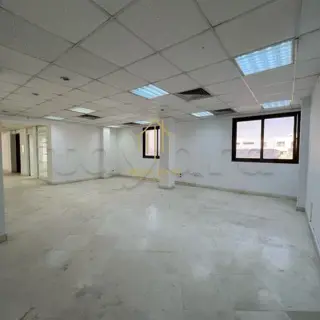 🏢 À LOUER | BUREAU DE 300 M² – CHARGUIA 1 — photo 3