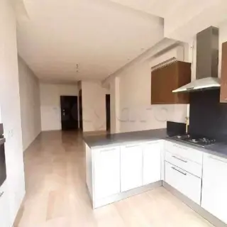 ENNASR 2 | ÉLÉGANCE, CONFORT & ESPACE VERT – APPARTEMENT S+2 AVEC JARDIN PRIVATIF A LOUER  — photo 3
