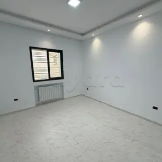 📍ENNKHILETE - ARIANA:  UN APPARTEMENT  S+2 DE HAUT STANDING NEUF  A LOUER — photo 2
