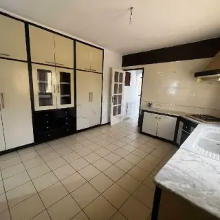 ENNASR 2 – ÉTAGE DE VILLA DE HAUT STANDING À LOUER
 — photo 2
