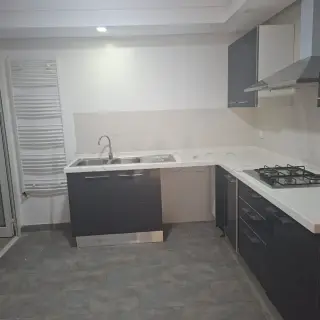 Appartement S+2 à Ennaser 2 — photo 3