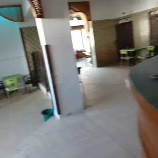 A louer en Gérance Libre un Café Resto  bien équiper ce trouve à la Zone industrielle Lac trois le Kram — photo 4