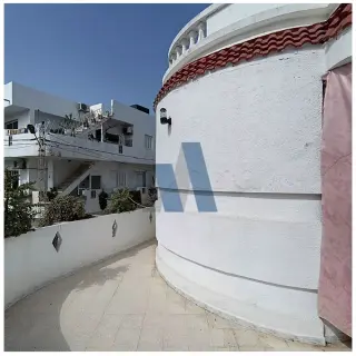 À VENDRE MAISON D’ANGLE S+5 À RADES MALLEHA — photo 2