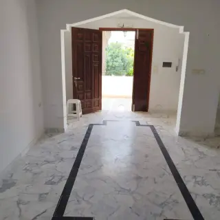 À vendre Un Etage De Villa S+3 A Ezzahra Avec Une Entree Independante Et Un Garage — photo 4