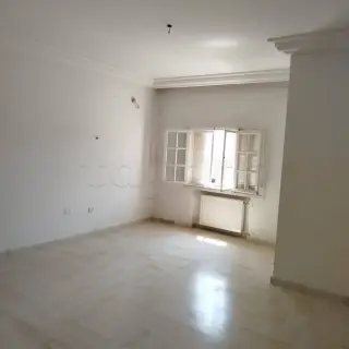 À vendre Un Etage De Villa S+3 A Ezzahra Avec Une Entree Independante Et Un Garage — photo 5