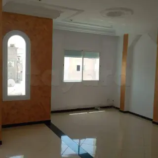 À vendre Un Etage De Villa S+2 haut standing A Ezzahra — photo 5