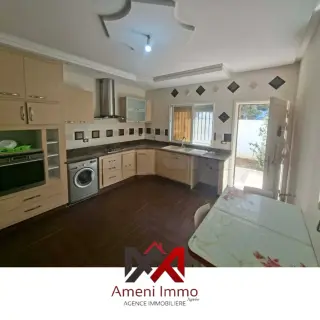 Villa S+4 avec jardin sur un terrain de 341 m² à Borj Cedria, Cité Erriadh — photo 3