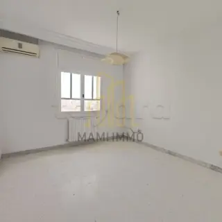 À louer un appartement S+3 | Ennasr 1 — photo 3