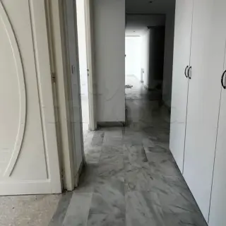 À louer un appartement s+2 à cité El wahat — photo 3