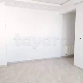 Appartement S+1 à vendre - laouina hay el wahat — photo 4